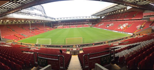 于根伟谈于汉超退役：联赛收官战的拥抱，有我对他的敬意（于根伟谈于汉超退役：联赛末轮那次拥抱，是我向他表达敬意）