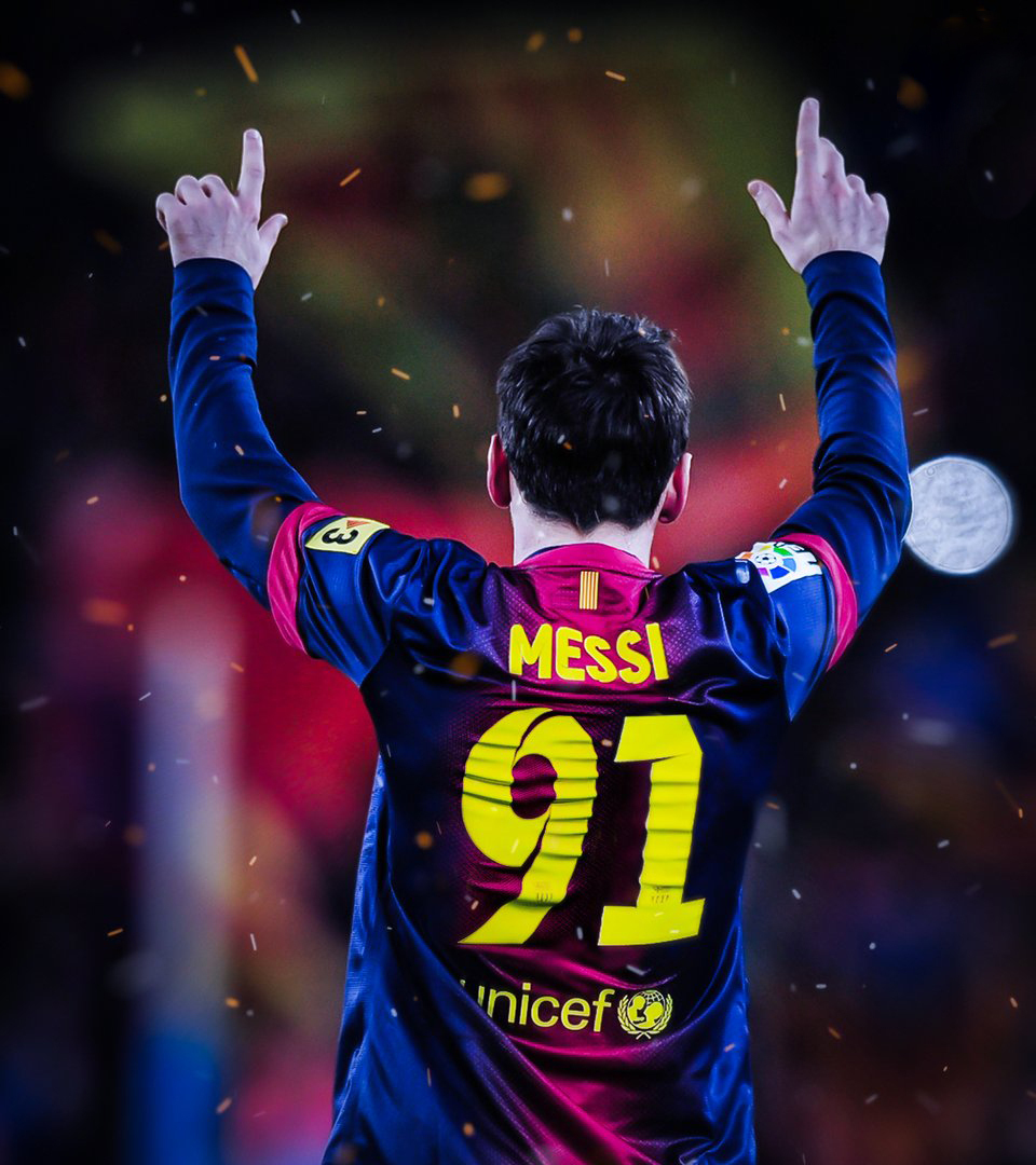 当选对阵巴黎全场最佳，诺伊尔社媒庆祝胜利：团队👊（诺伊尔对阵巴黎当选全场最佳，社媒庆胜发声：团队👊）