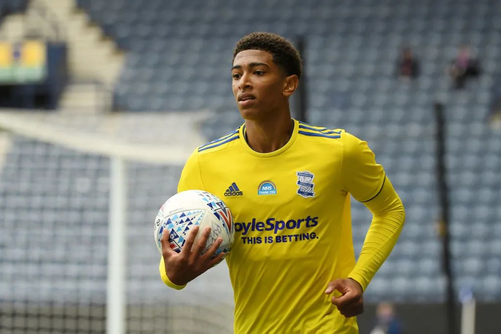 马德兴：周海滨与戴维已上任U14、U15国足主帅，只是还未官宣