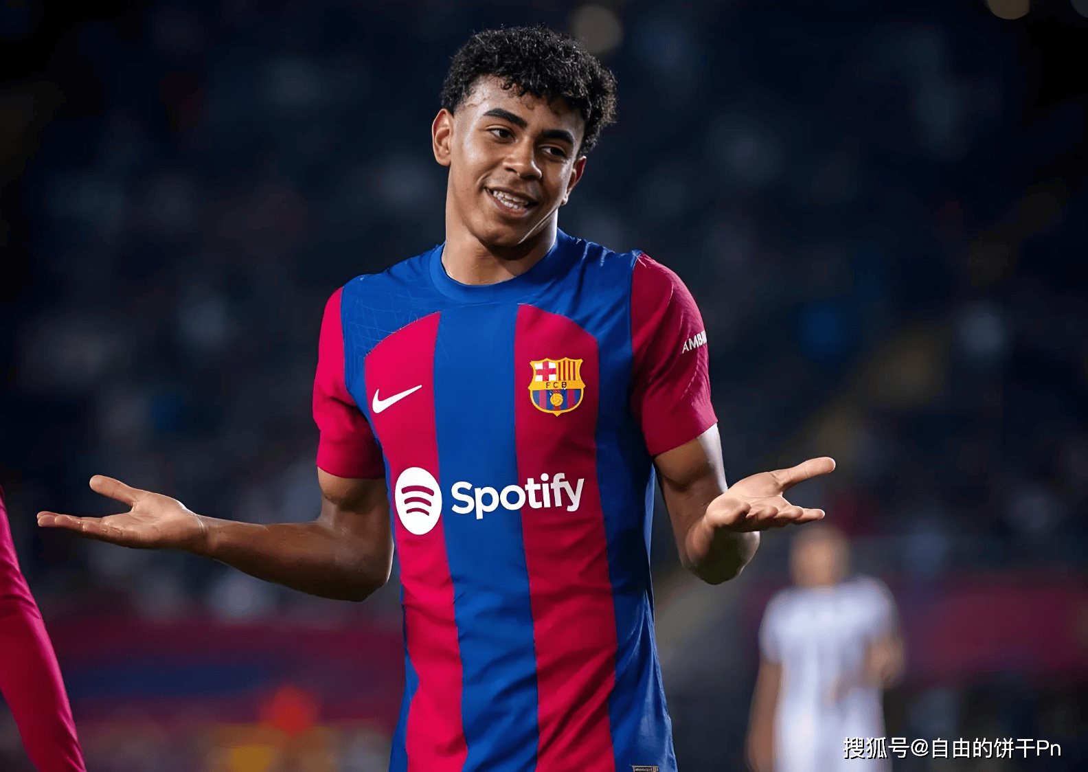 篮球勇士球员训练营表现亮眼（勇士队球员在训练营中表现出色）