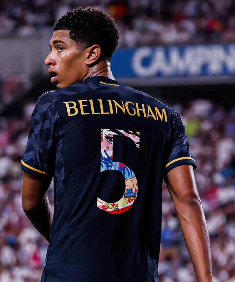 中超联赛总结：积分榜前三分析,（中超赛季盘点：积分榜前三队解析）