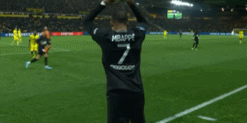 澳超半场：塔普破僵，图雷扳平，中央海岸水手1-1悉尼FC